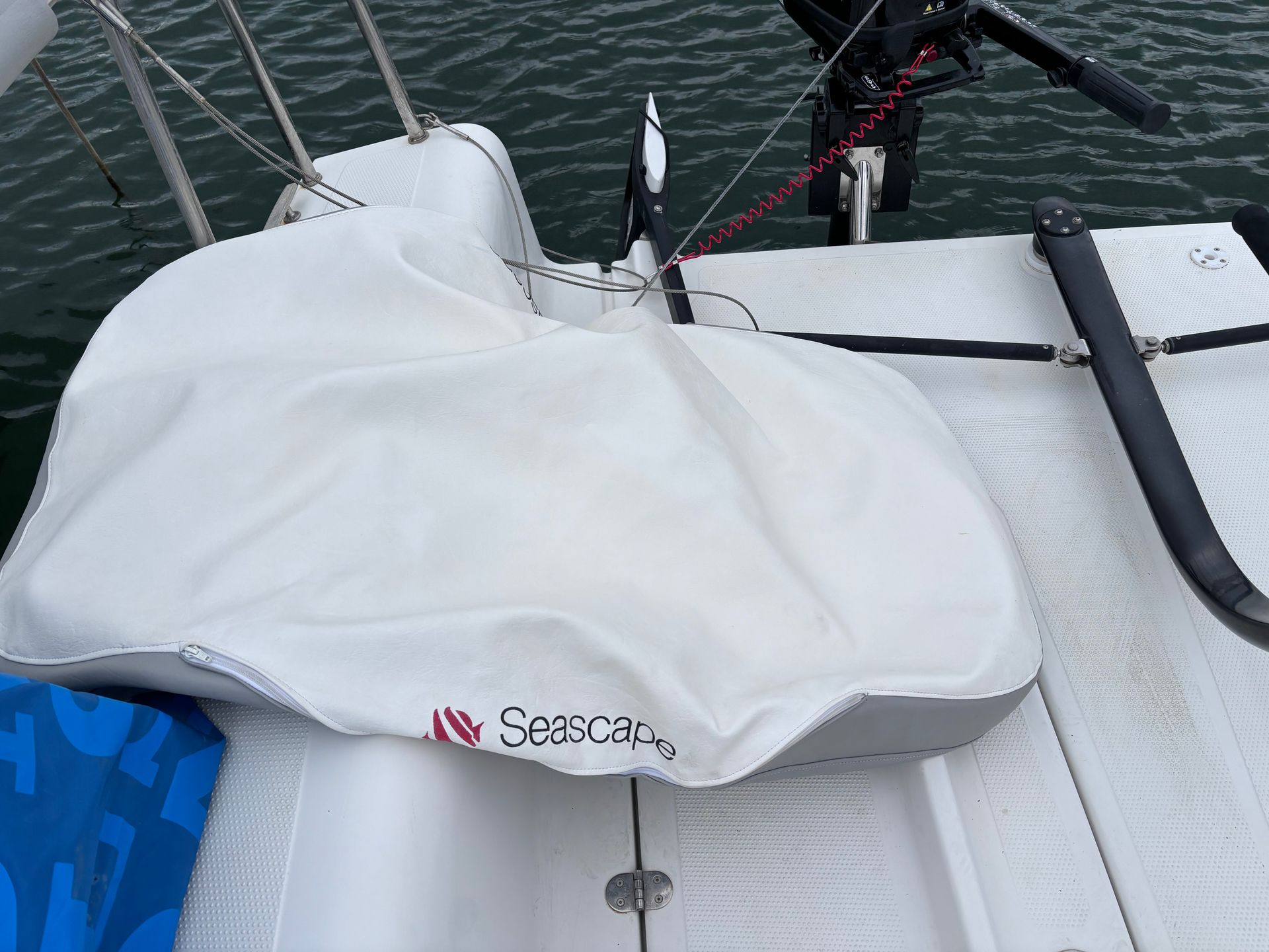 slider 7 Beneteau FIRST 24 SE